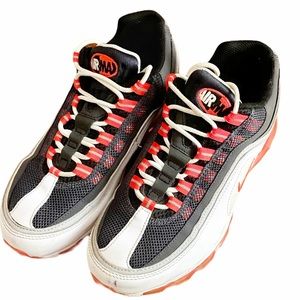 Nike Air Max Women’s Size 8